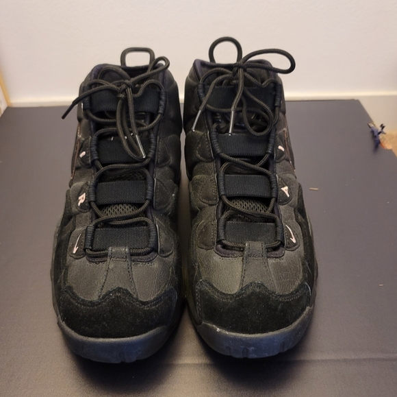 nike air max uptempo bronze